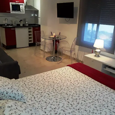 Roca Chica Torremolinos